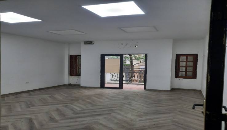 CHO THUÊ MBKD SPA, VP PHỐ ĐỖ QUANG, CẦU GIẤY, 5 TẦNG, 60M2, 6N, MT 4.2M, 42 TRIỆU